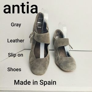 antia gray leather slip on wedge heels size 9M